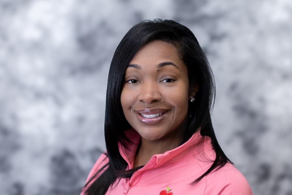 Dr. Ursula Mullins